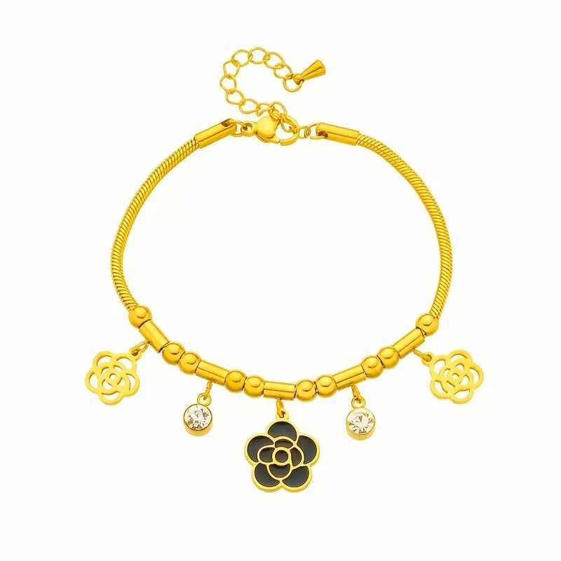 Elegantes Blumen-Charm-Armband 'Flora' – Vergoldet mit Zirkonia